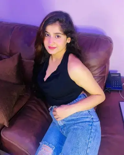 Call Girls Parasia